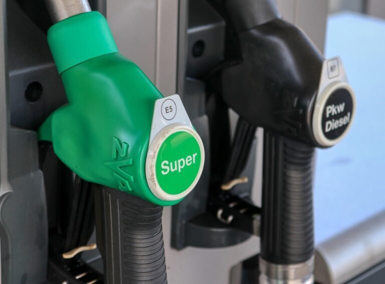 Carburant à prix coûtant dans les stations et magasins Intermarché et Netto